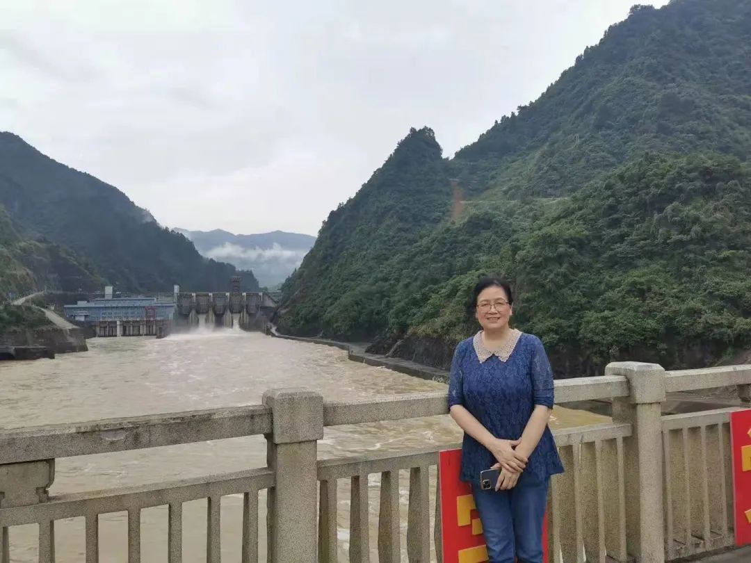 1625623935807107.jpg 102.jpg