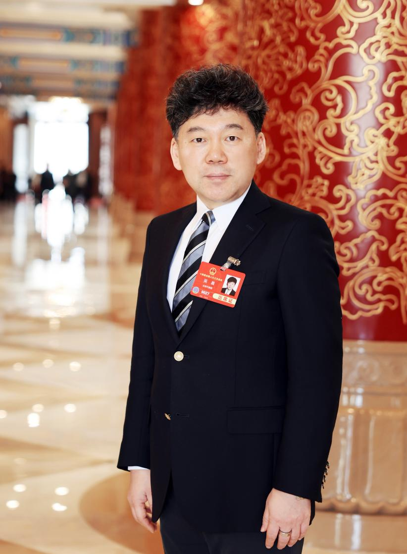 全国人大代表、北京市建筑设计研究院总建筑师、总规划师吴晨 全国人大代表、北京市建筑设计研究院总建筑师、总规划师吴晨